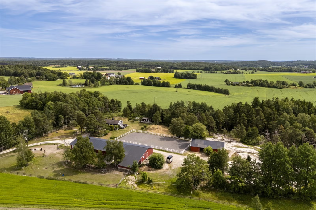 Skauen Farm