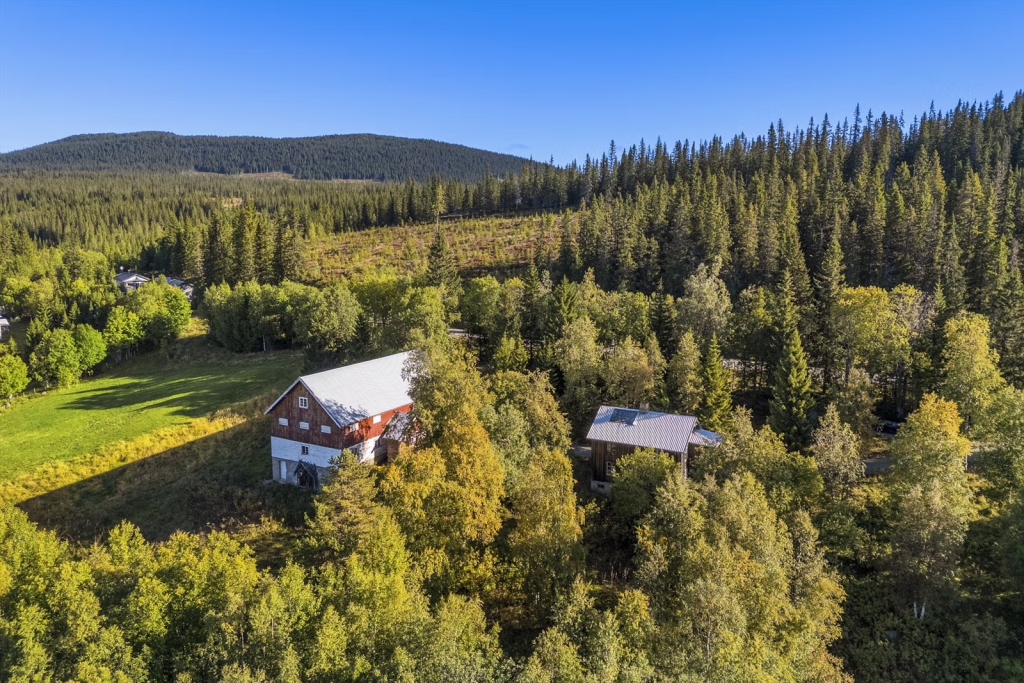 Midtre Strøm Gård